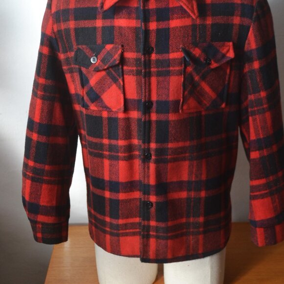 Wool CPO Jacket/ Plaid Shirt Jacket/ Man Made Fur Lining/ Vintage Hunting Jacket - Picture 2 of 10